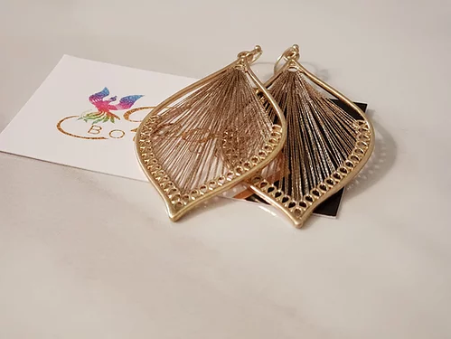 Gold metal inside string earring